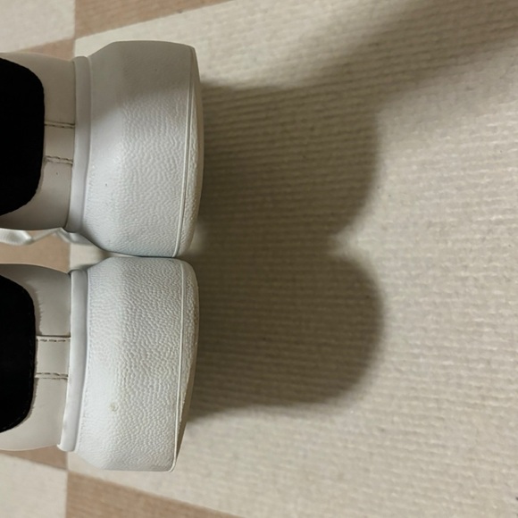 Alexander McQueen | Women’s shoe | size 7 | white | 70% off from original price - Picture 9 of 11